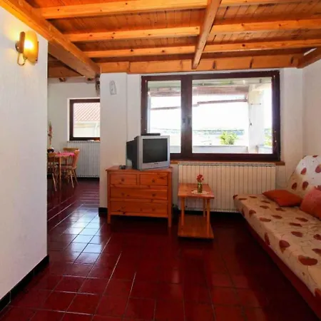Apartment In - Insel Krk 54352
